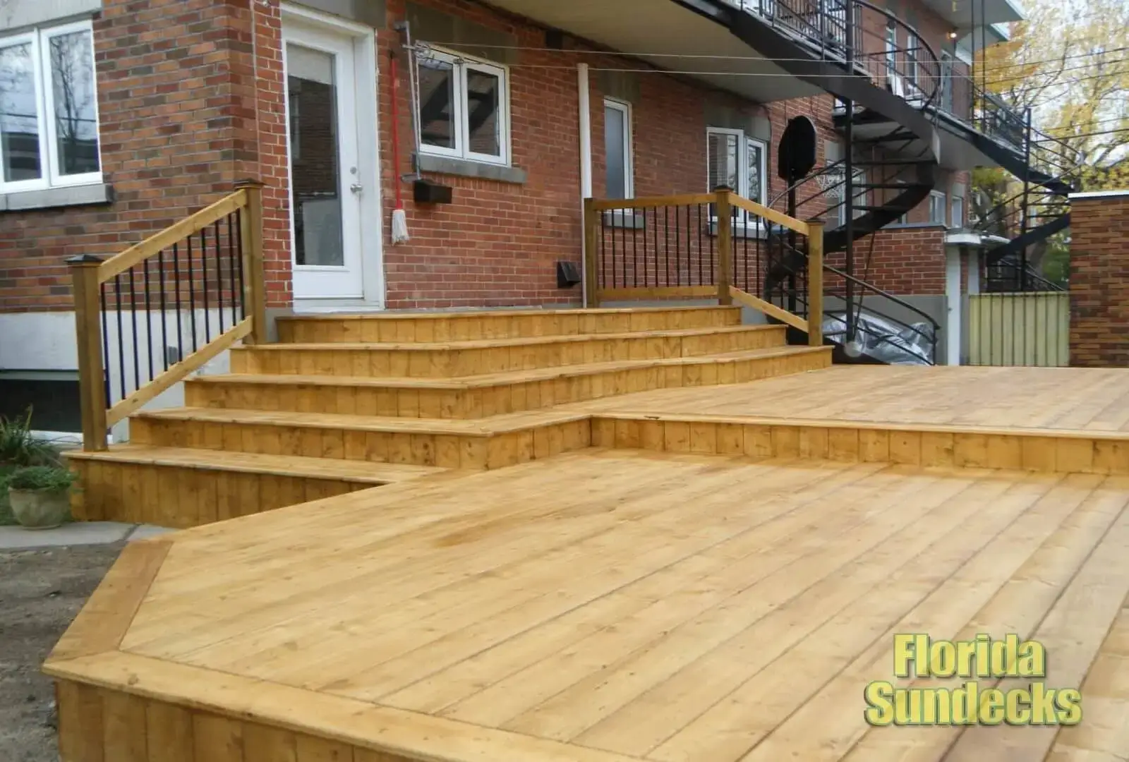 Deck in Ile-Perrot