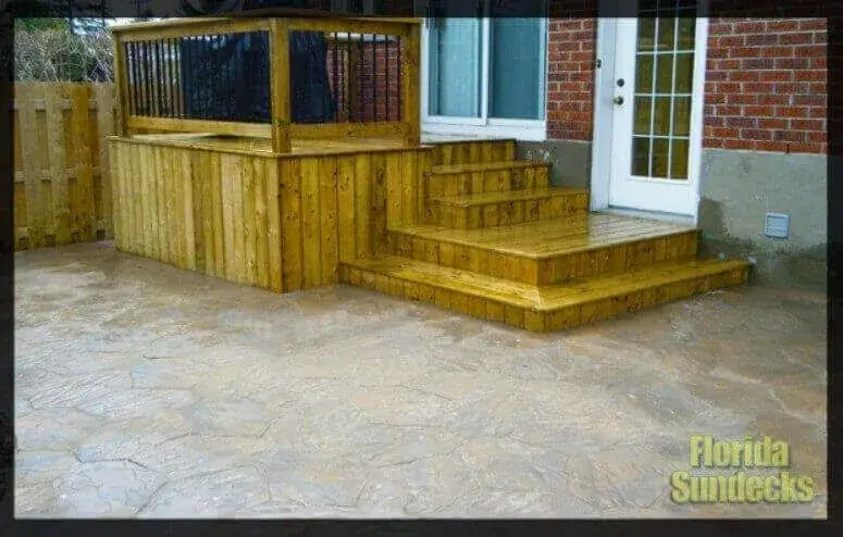 Unistone Backyard big patio in Hudson unistone Hudson