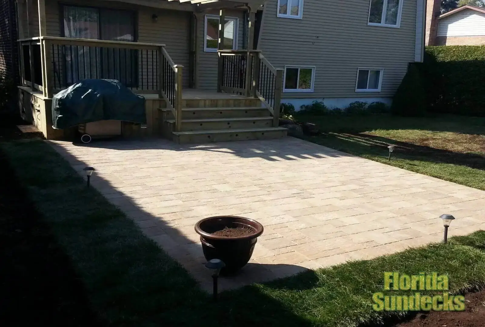 Uni stone in Hudson